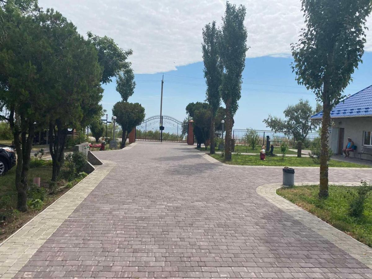 База Отдыха Причал Lazurne Exterior photo